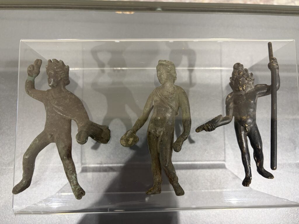 トラキア人の青銅細工